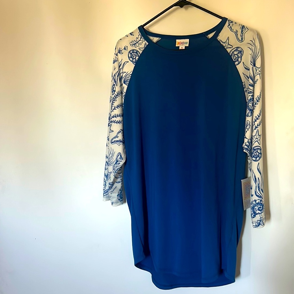 Cute LuLaRoe Randy Beach Themed T